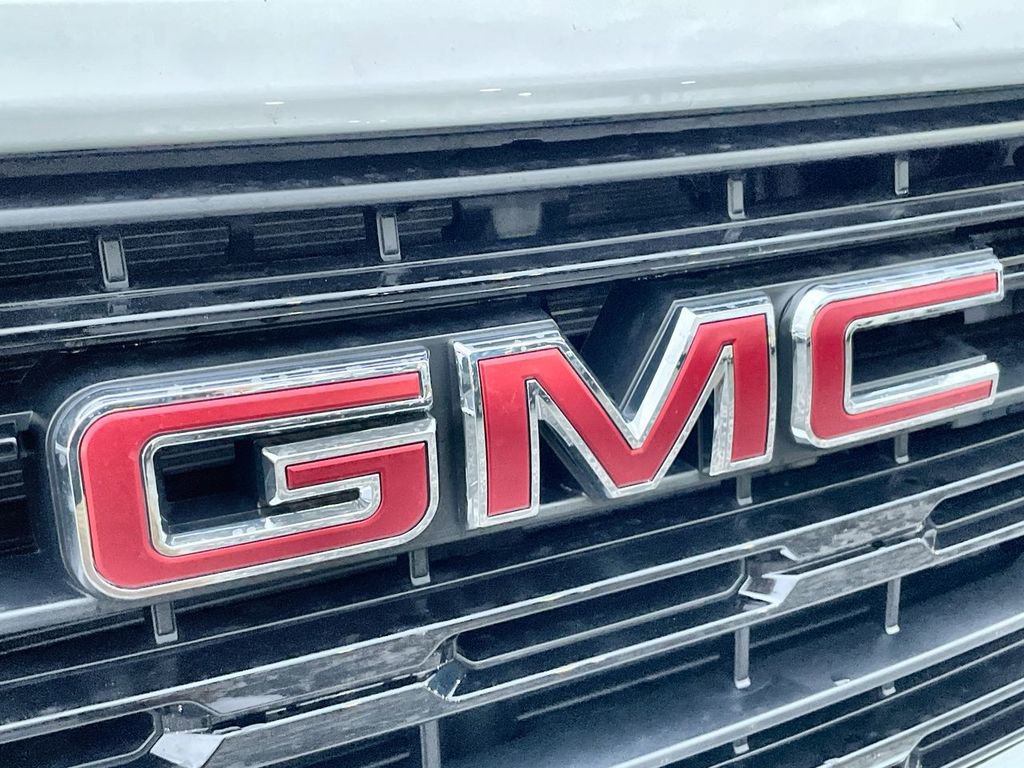 New 2025 GMC Sierra 1500 Elevation image 39