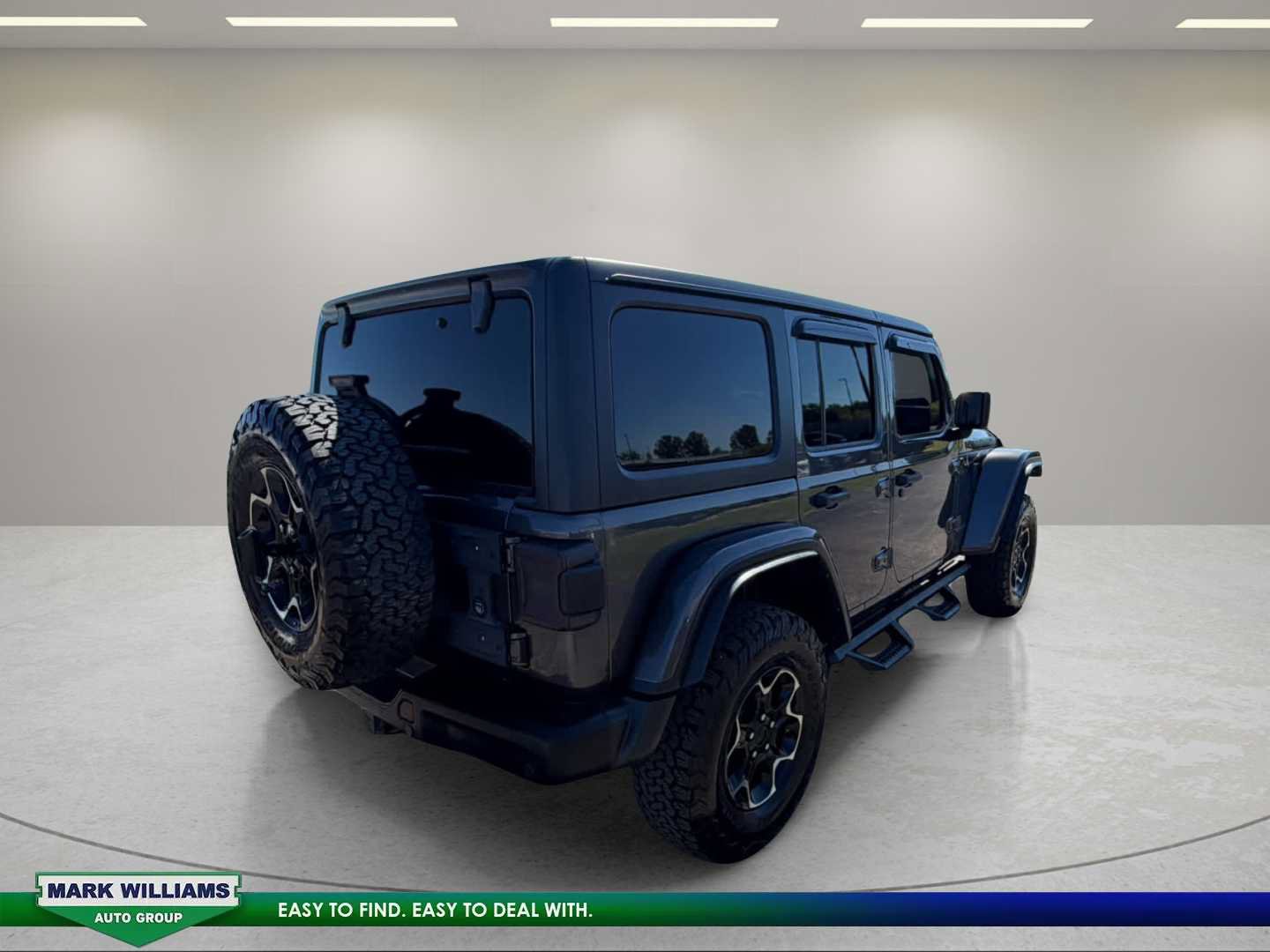 Used 2021 Jeep Wrangler Unlimited Rubicon 4xe w/ Steel Bumper Group AWD/4WD image 3