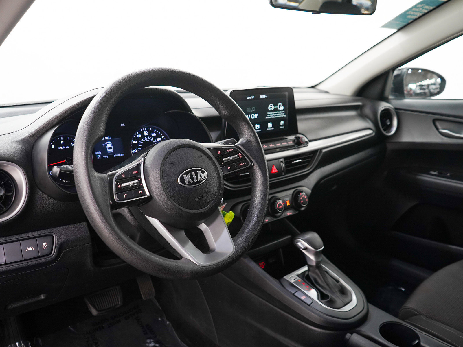 Used 2020 Kia Forte LXS FWD image 22