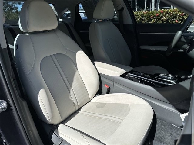 Used 2023 Hyundai Sonata SEL w/ Convenience Package image 28