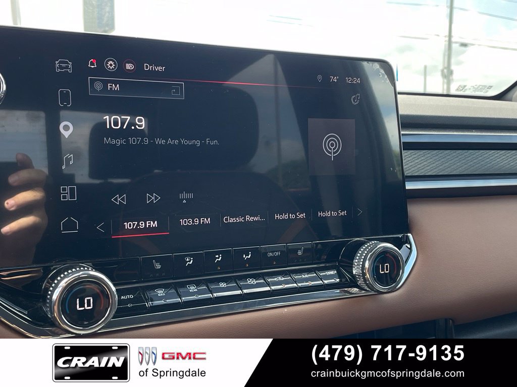 Used 2026 GMC Canyon AT4 AWD/4WD image 16