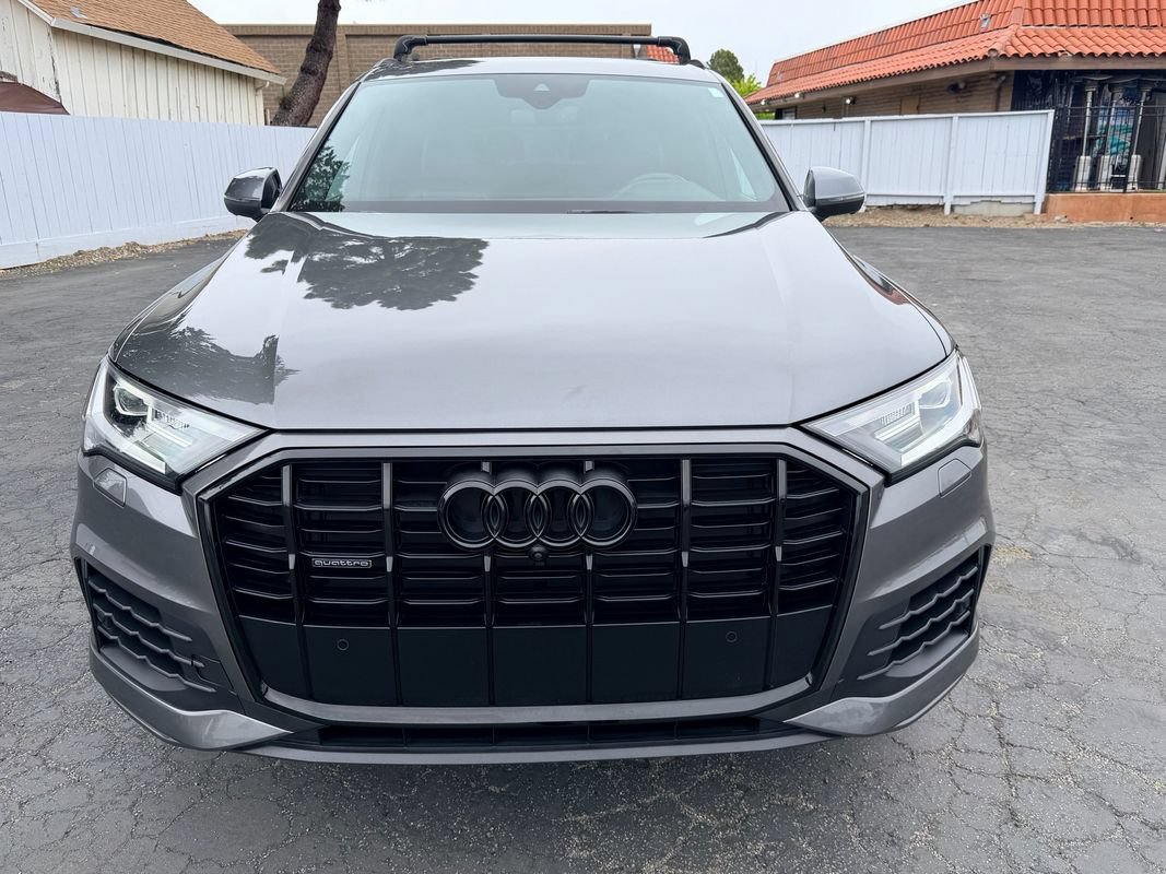 Used 2021 Audi Q7 3.0T Premium Plus w/ Premium Plus Package AWD/4WD image 2
