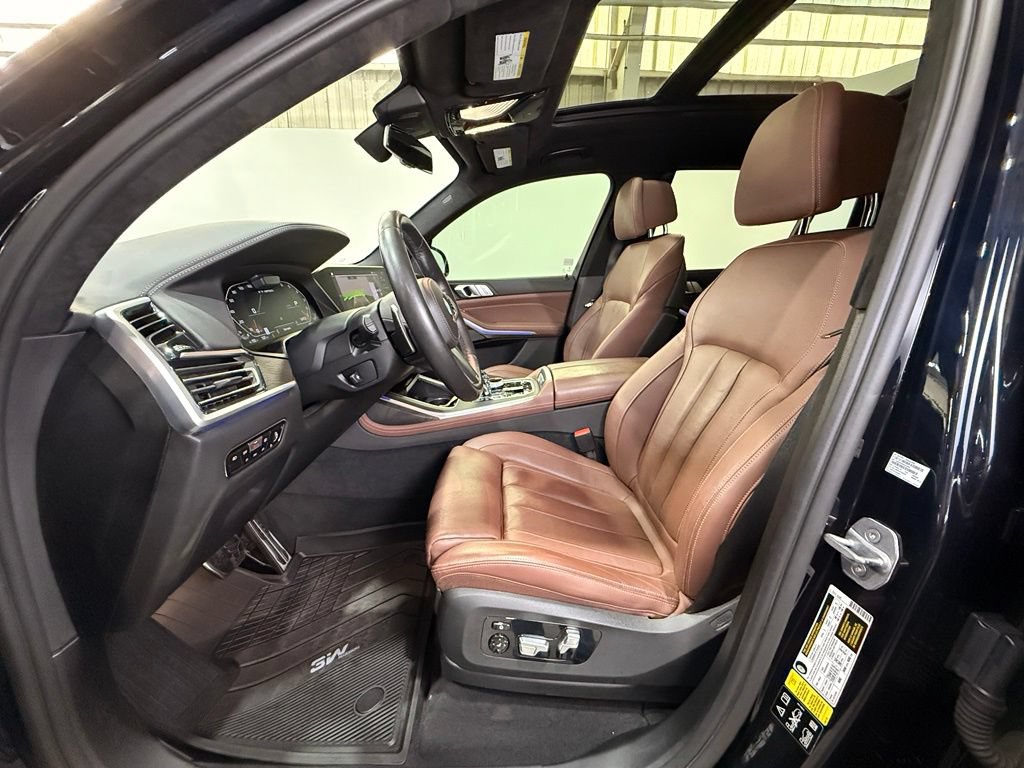 Used 2020 BMW X7 M50i AWD/4WD image 18
