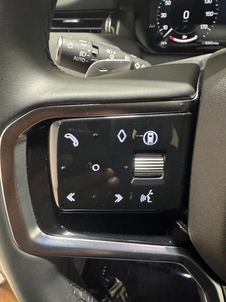Used 2025 Land Rover Discovery Sport S AWD/4WD image 19