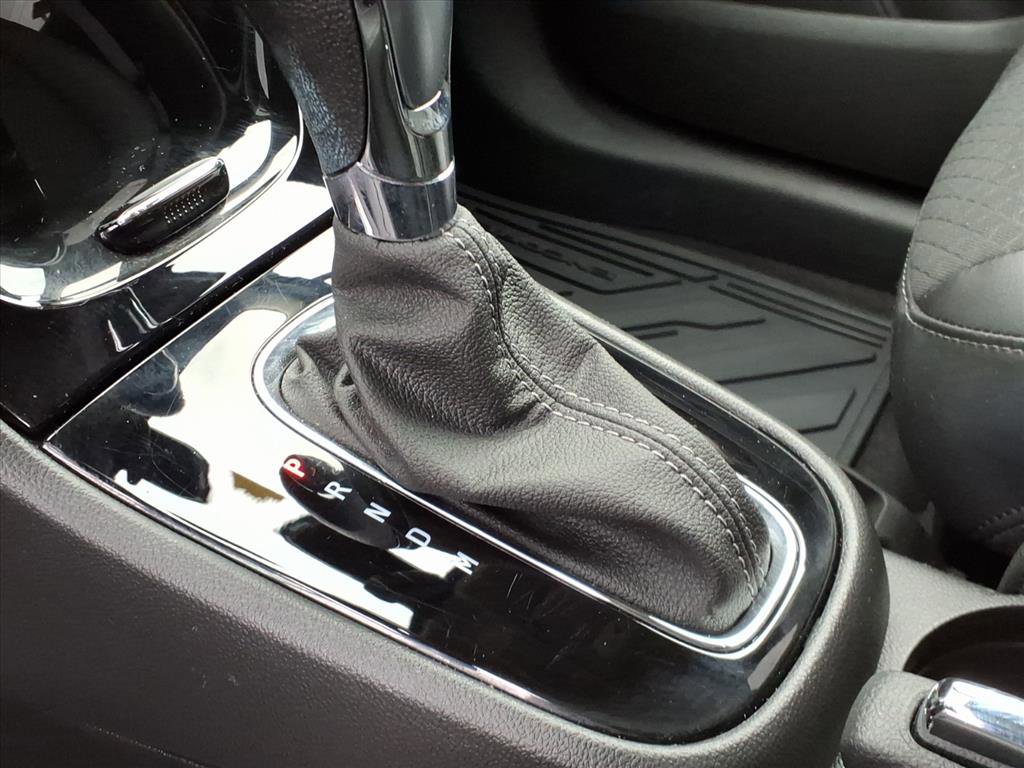 Certified 2022 Buick Encore Preferred w/ Safety Package image 21