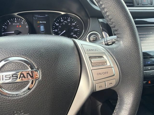 Used 2016 Nissan Rogue SL w/ SL Premium Package AWD/4WD image 12