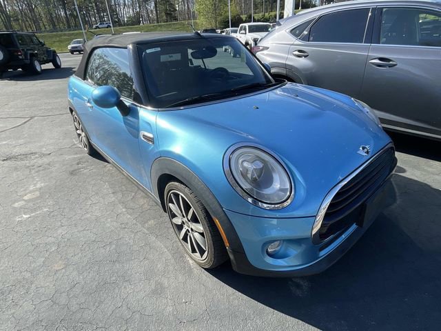 Used 2016 MINI Cooper Convertible image 6