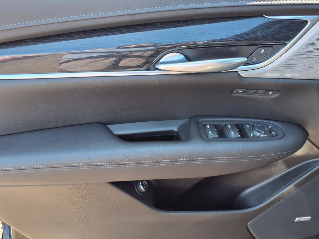 Certified 2023 Cadillac XT5 Premium Luxury image 21