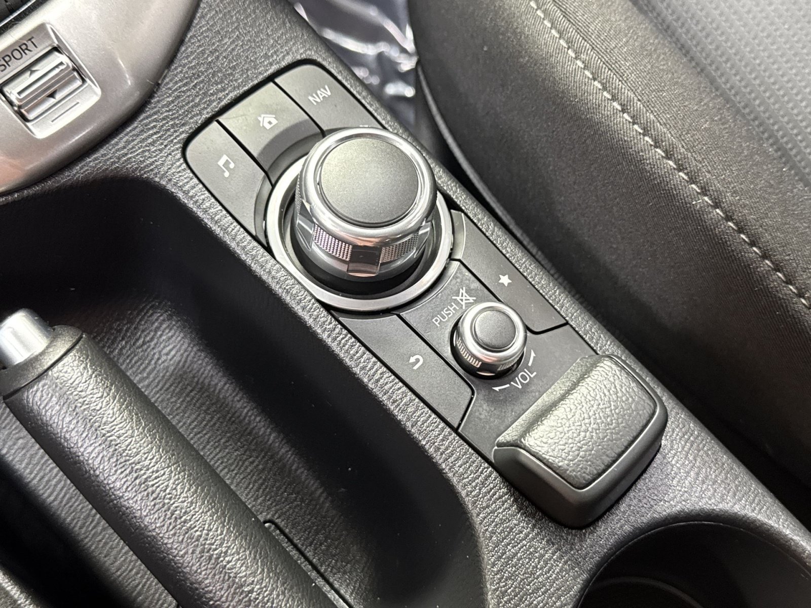 Used 2017 MAZDA CX-3 Sport AWD/4WD image 43