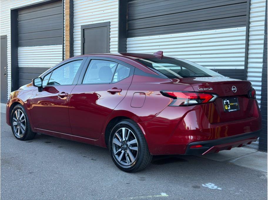 Used 2024 Nissan Versa SV FWD image 7
