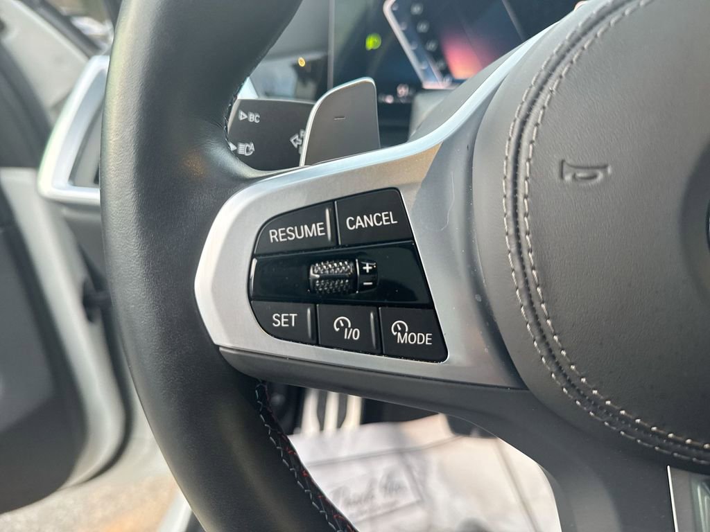 Used 2023 BMW X7 M60i image 17