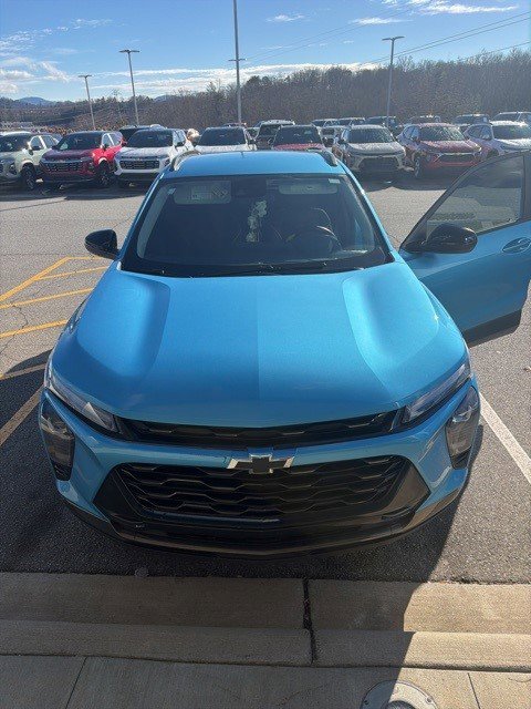 Certified 2025 Chevrolet Trax ACTIV w/ Driver Confidence Package