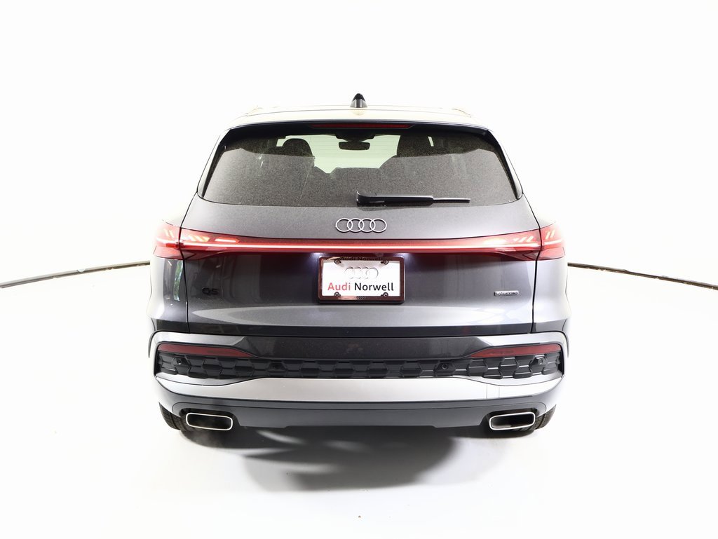 New 2025 Audi Q5 Prestige image 15