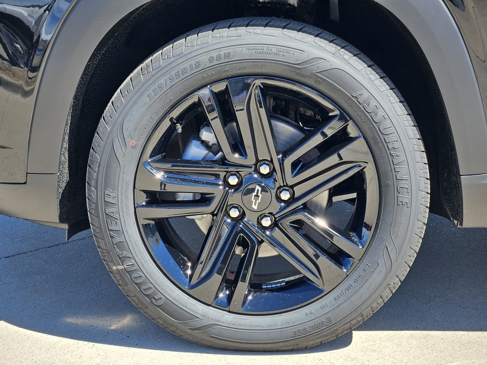 New 2026 Chevrolet Trax ACTIV w/ Sunroof Package image 13
