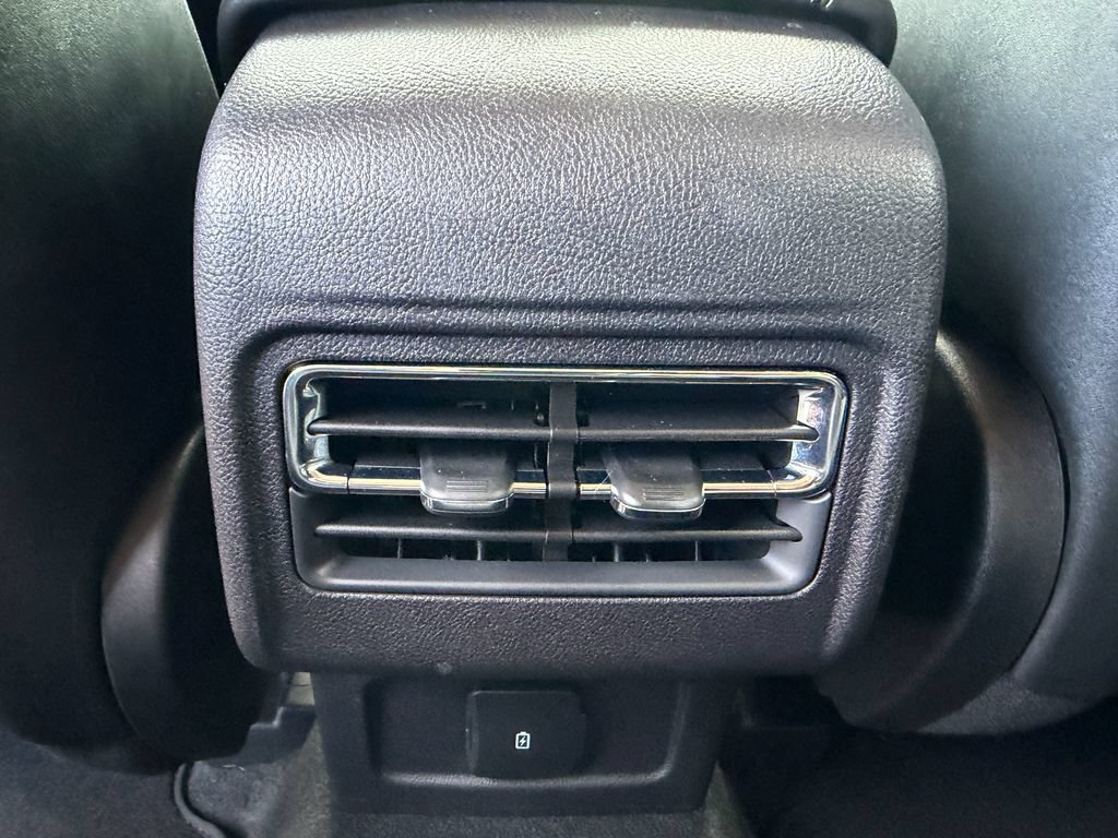 Used 2024 Lincoln Corsair Reserve FWD image 12