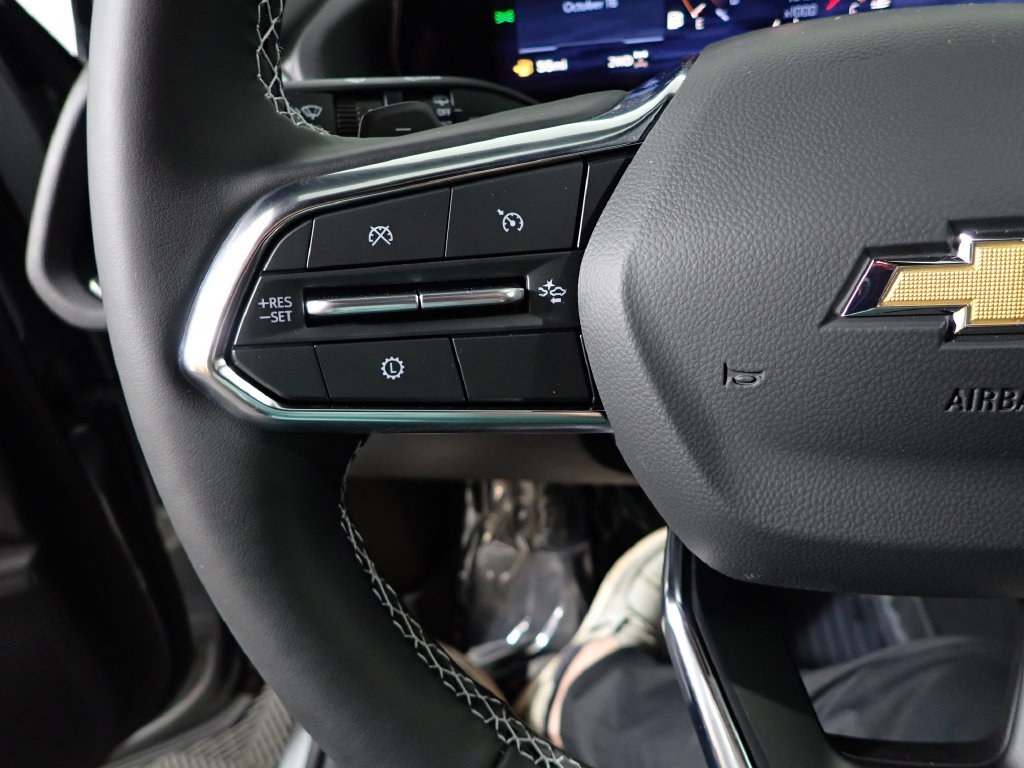 New 2027 Chevrolet Traverse LT w/ LPO, Floor Liner Package AWD/4WD image 28
