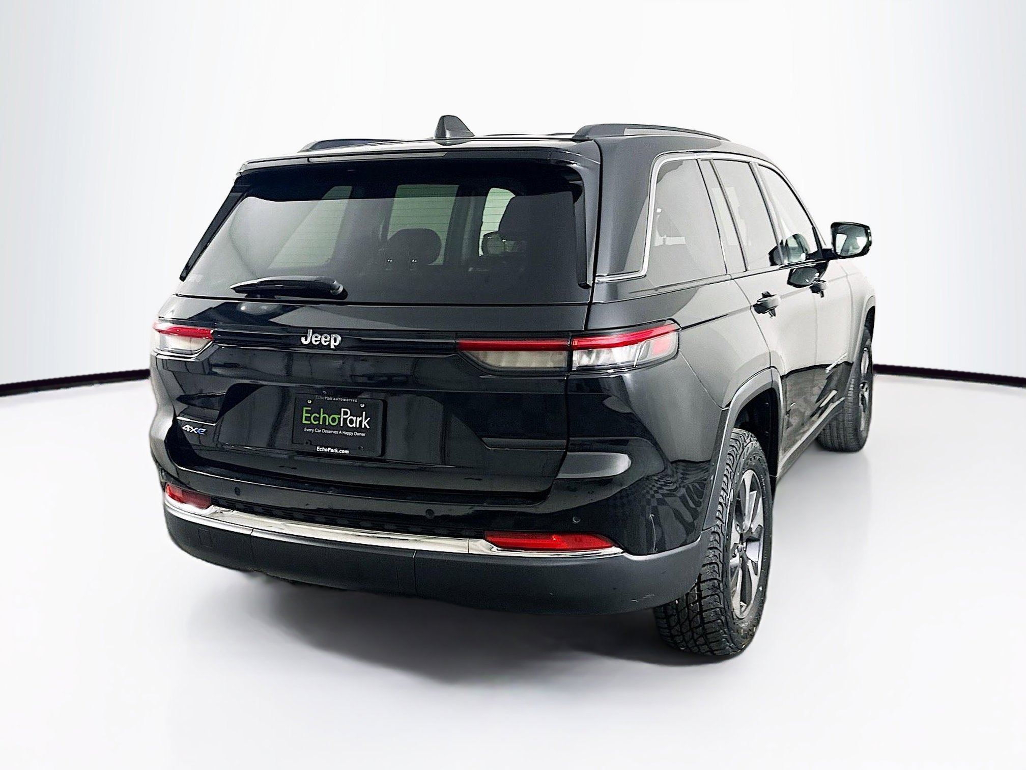 Used 2022 Jeep Grand Cherokee Limited 4xe image 9