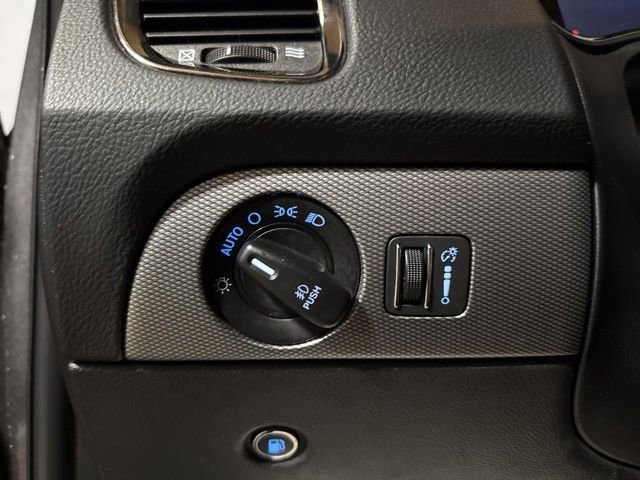 Used 2019 Dodge Durango R/T w/ Trailer Tow Group IV AWD/4WD image 10