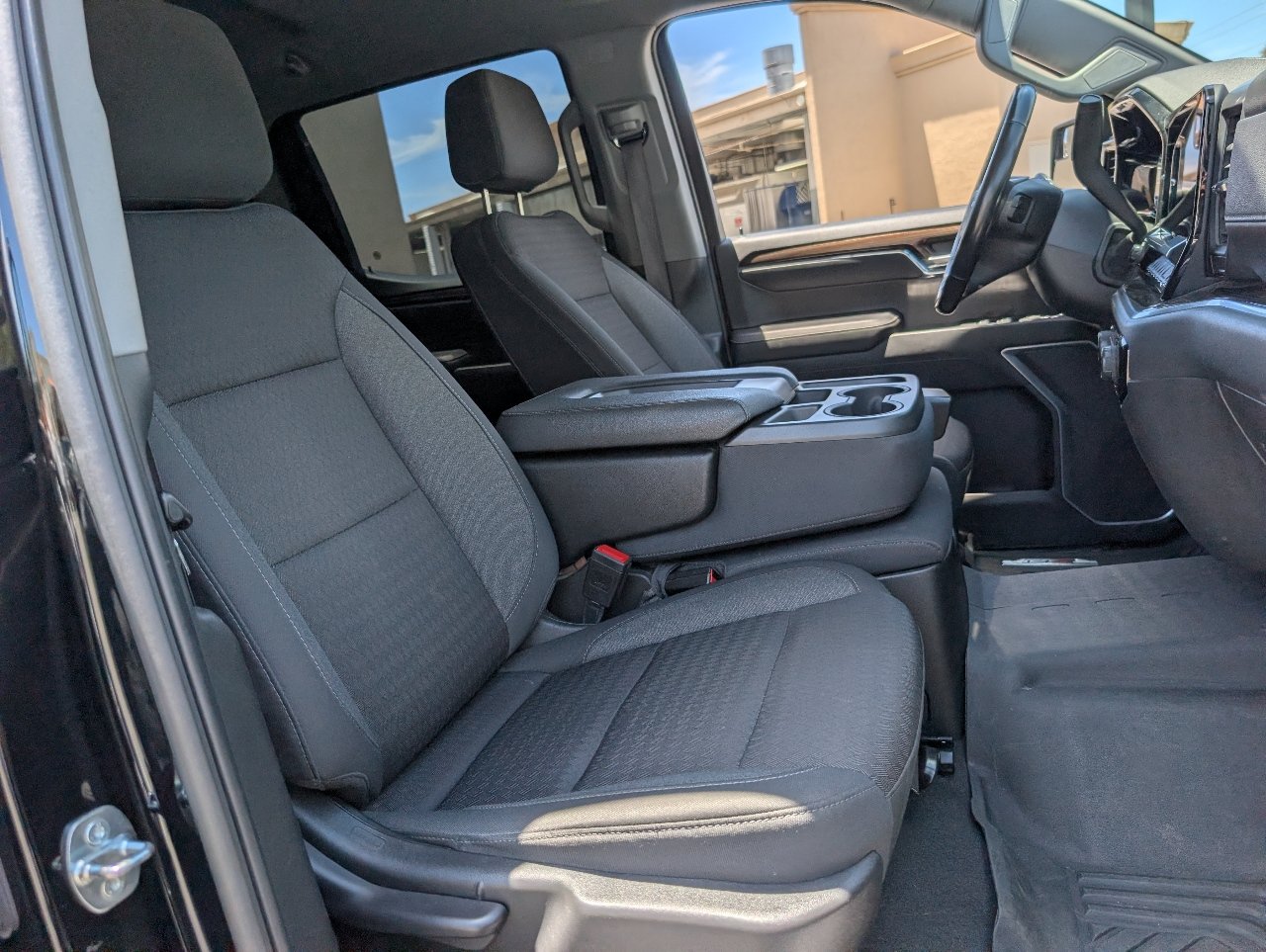 Used 2022 Chevrolet Silverado 1500 LT Trail Boss AWD/4WD image 8