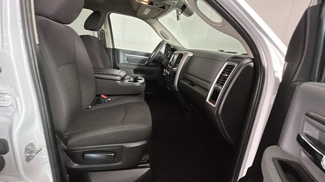 Used 2020 RAM 1500 Classic Warlock AWD/4WD image 30