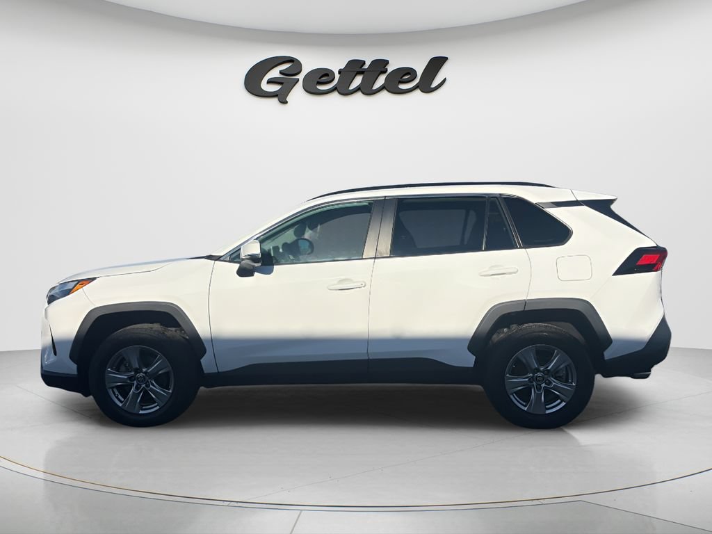 Used 2023 Toyota RAV4 XLE w/ Convenience Package FWD image 8