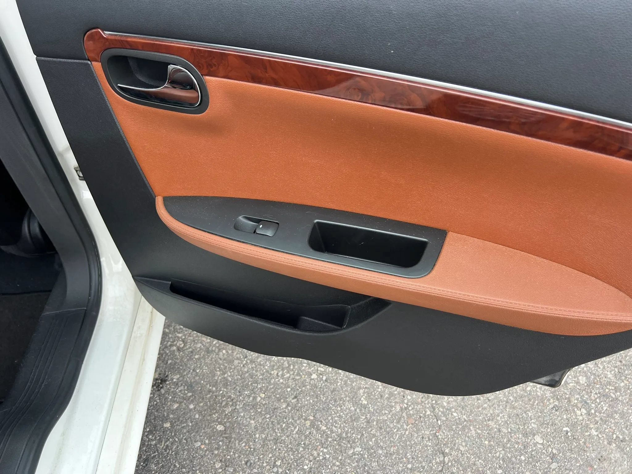 Used 2007 Saturn Aura XR w/ Premium Trim Pkg FWD image 19