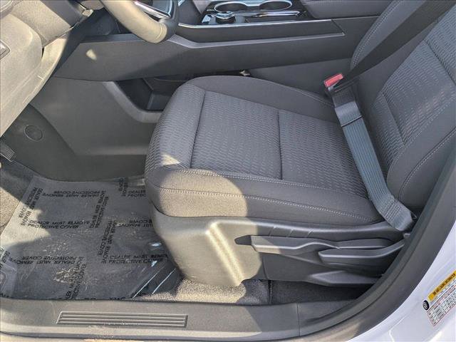 New 2026 Chevrolet Equinox LT FWD image 4