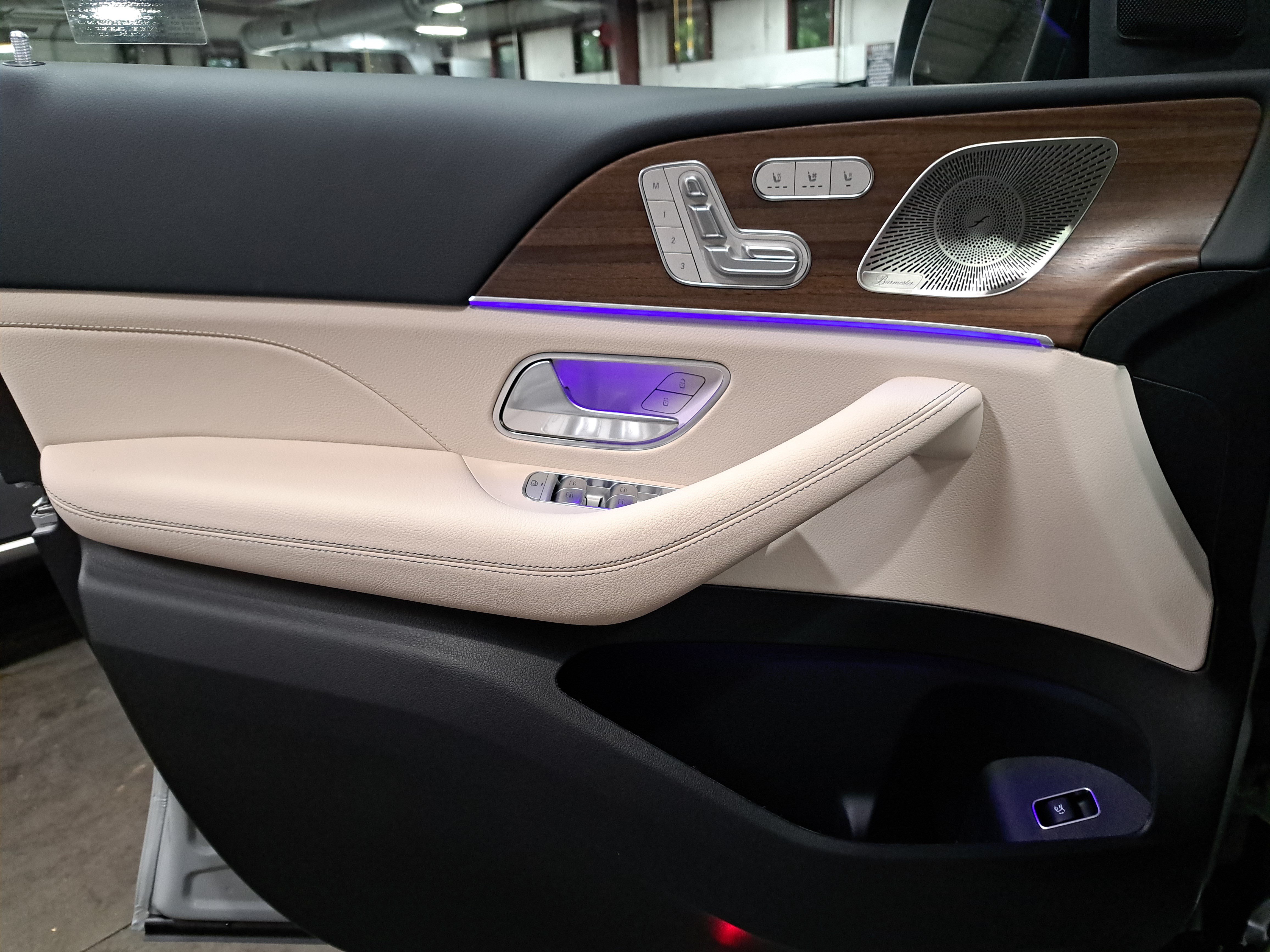 New 2026 Mercedes-Benz GLS 450 4MATIC image 29