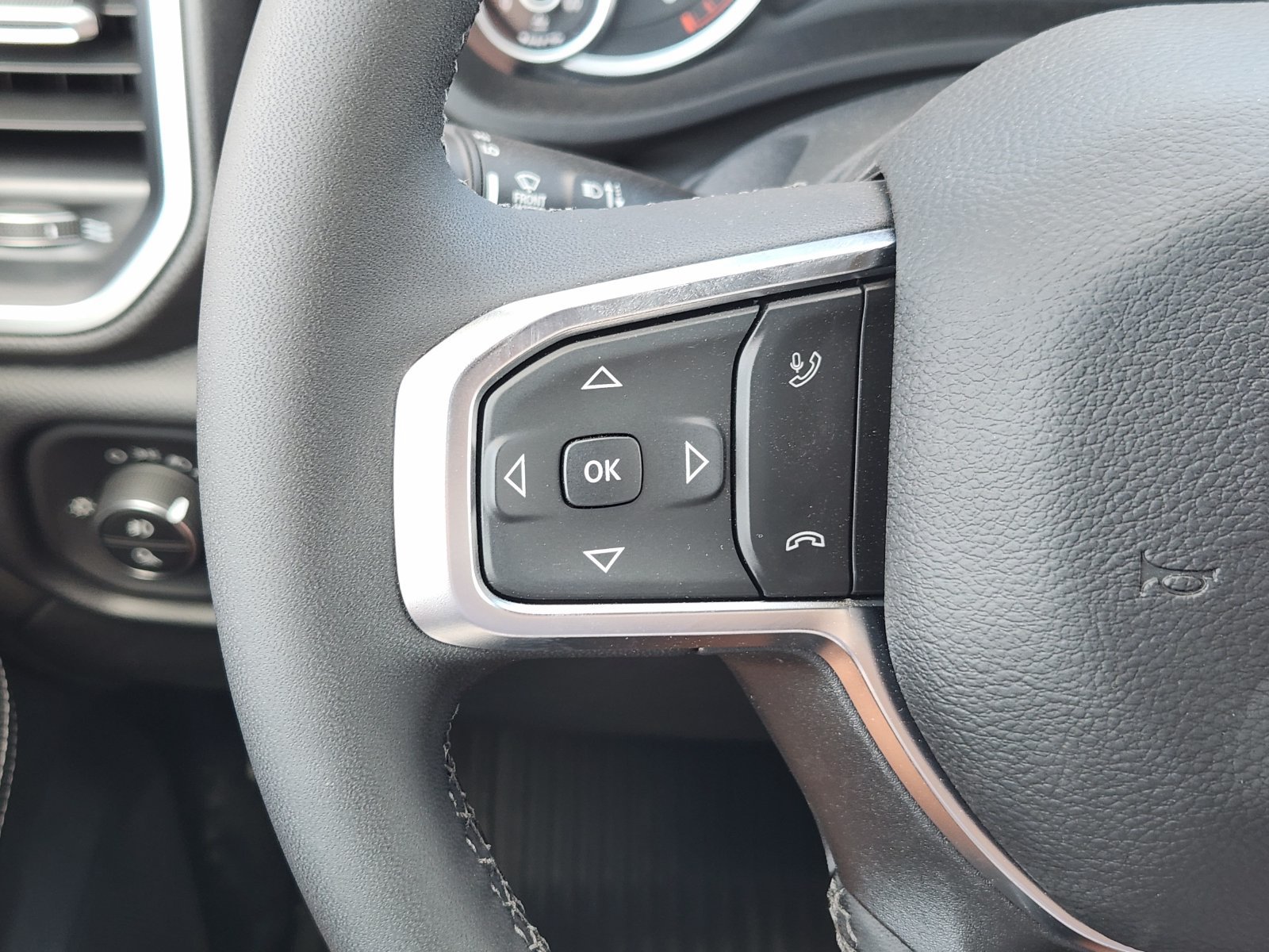 New 2026 RAM 3500 Lone Star AWD/4WD image 39