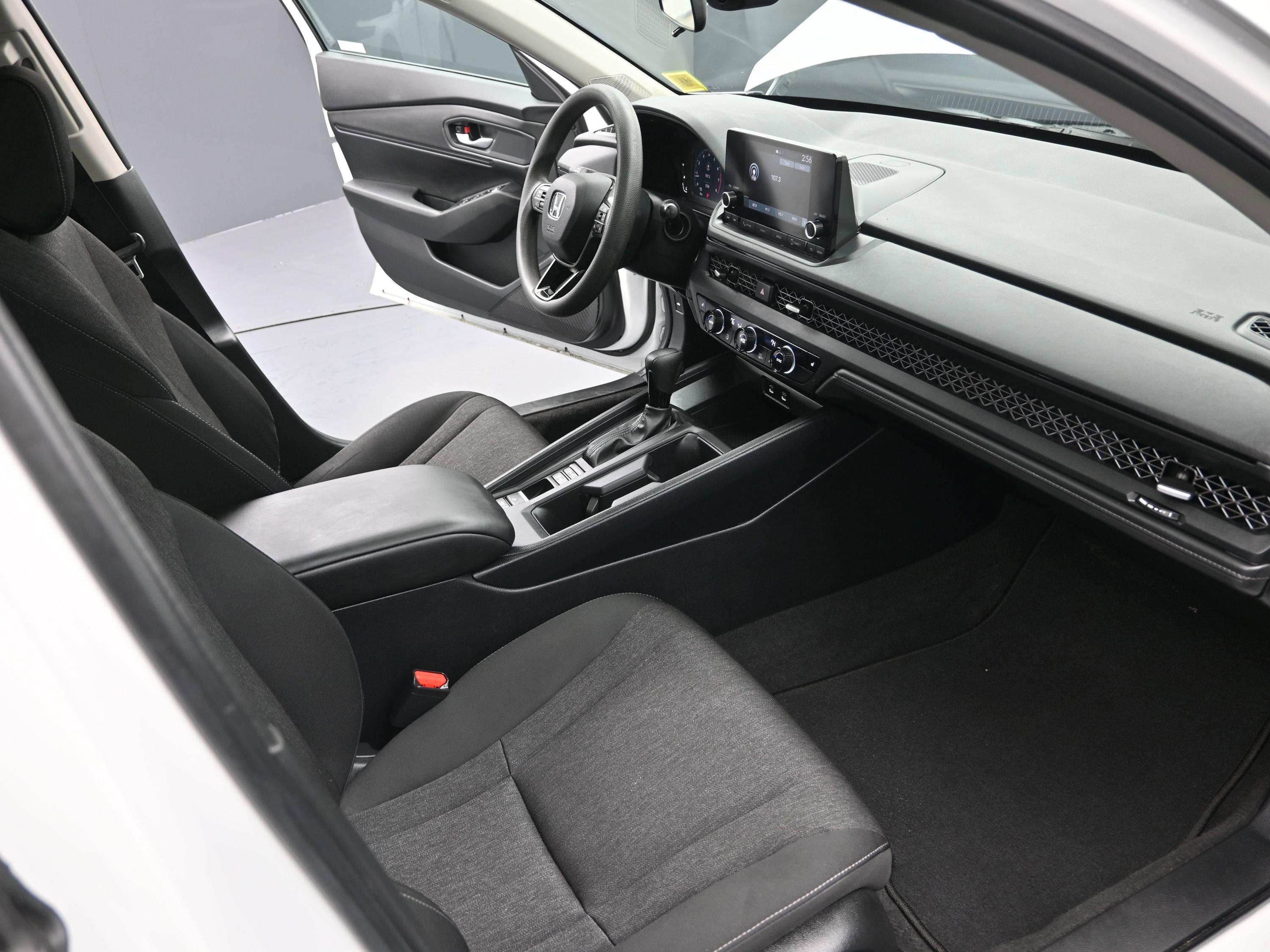 Certified 2023 Honda Accord EX image 20