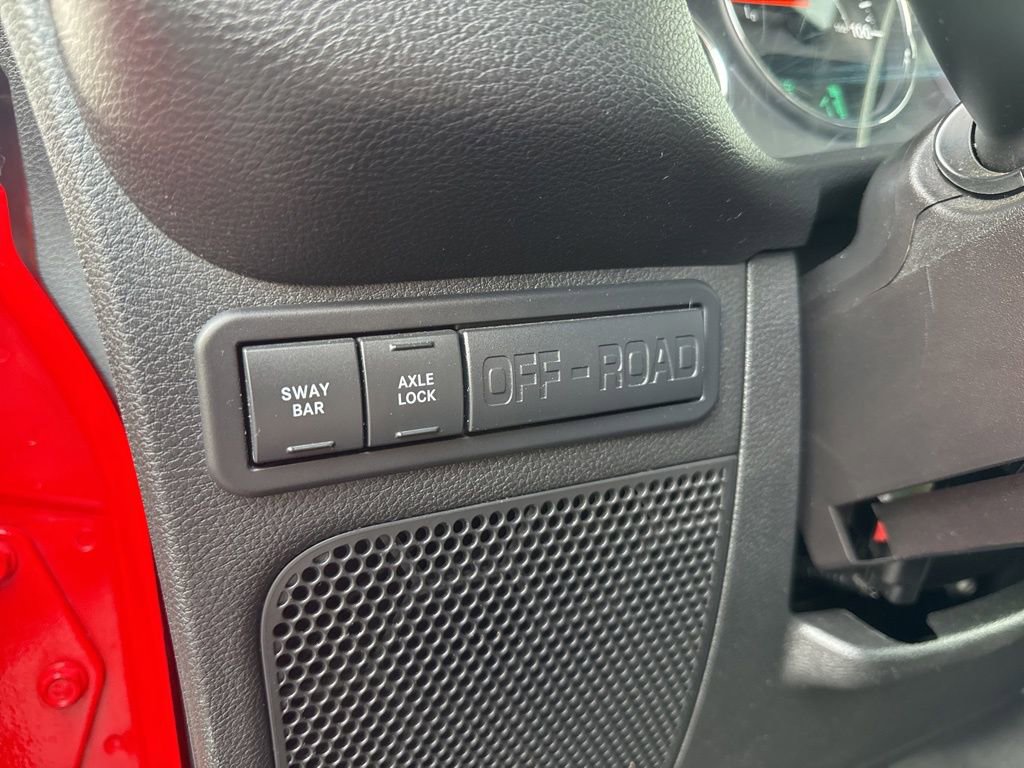 Used 2016 Jeep Wrangler Unlimited Rubicon w/ Connectivity Group image 63