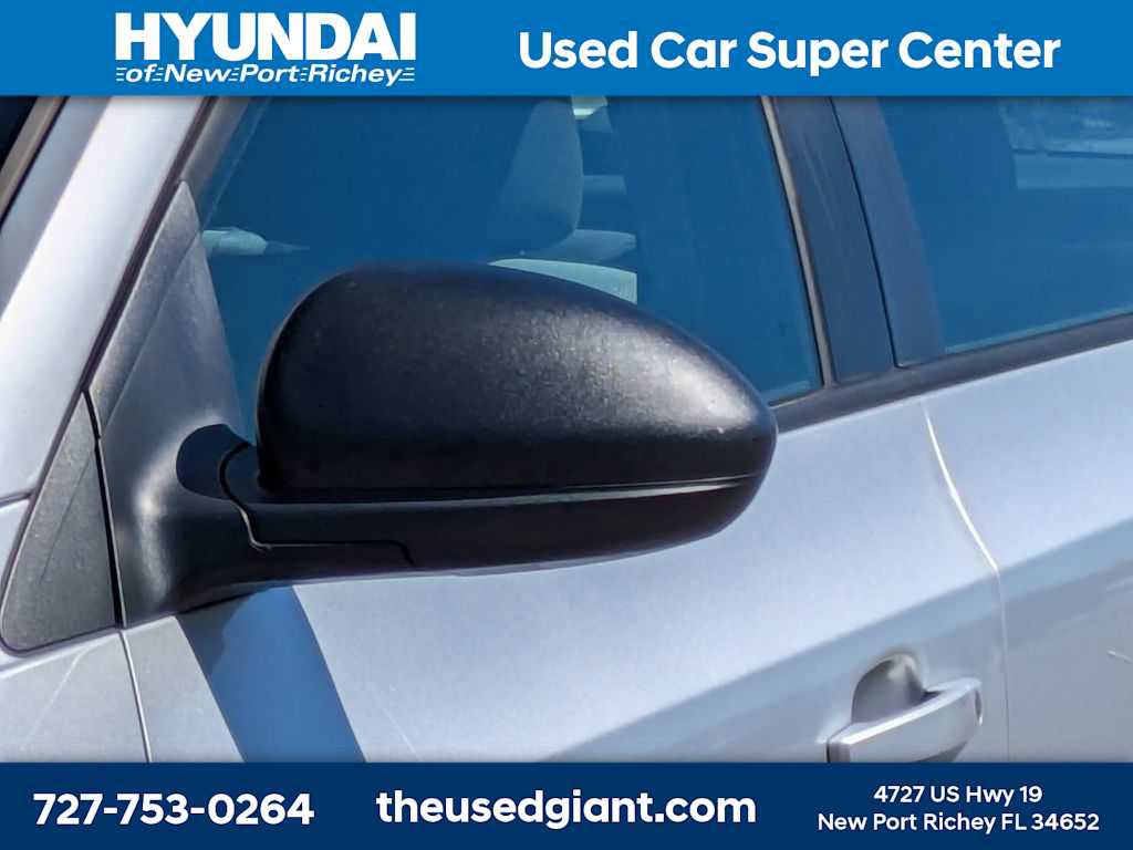 Used 2014 Chevrolet Cruze LS image 32
