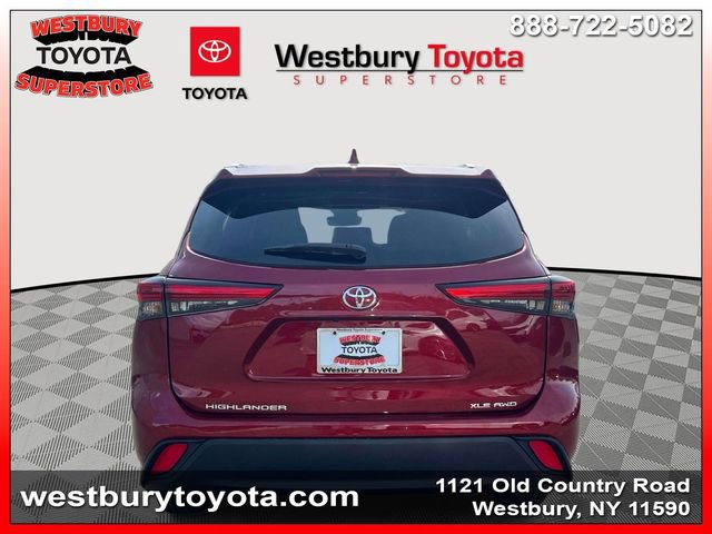 Used 2023 Toyota Highlander XLE AWD/4WD image 7