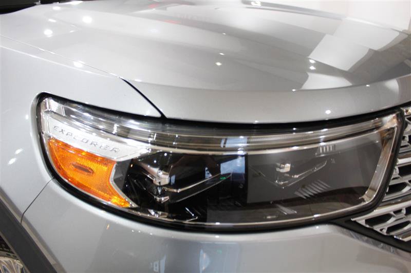 Used 2020 Ford Explorer Limited RWD image 10