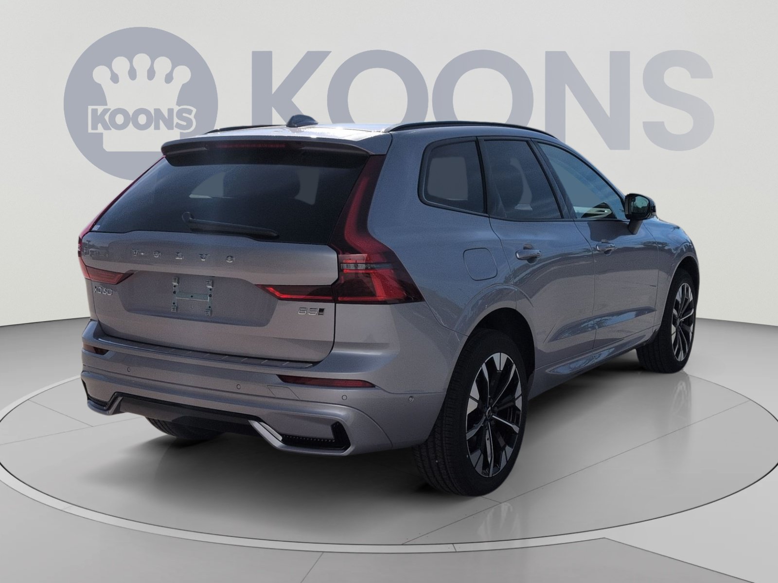 New 2026 Volvo XC60 B5 Plus w/ Protection Package Premier AWD/4WD image 16