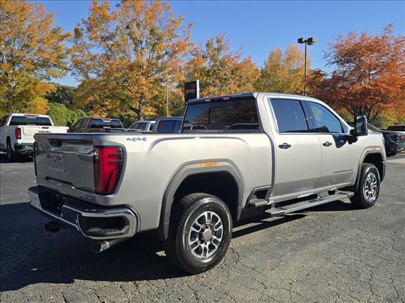 New 2026 GMC Sierra 2500 SLT w/ SLT Premium Package image 3