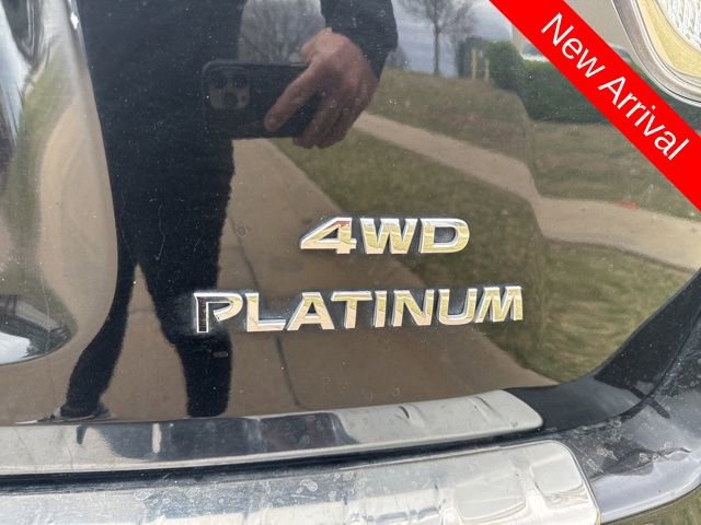 Used 2014 Nissan Pathfinder Platinum image 10