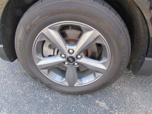 Used 2022 Ford Edge SEL w/ Sport Appearance Package AWD/4WD image 34