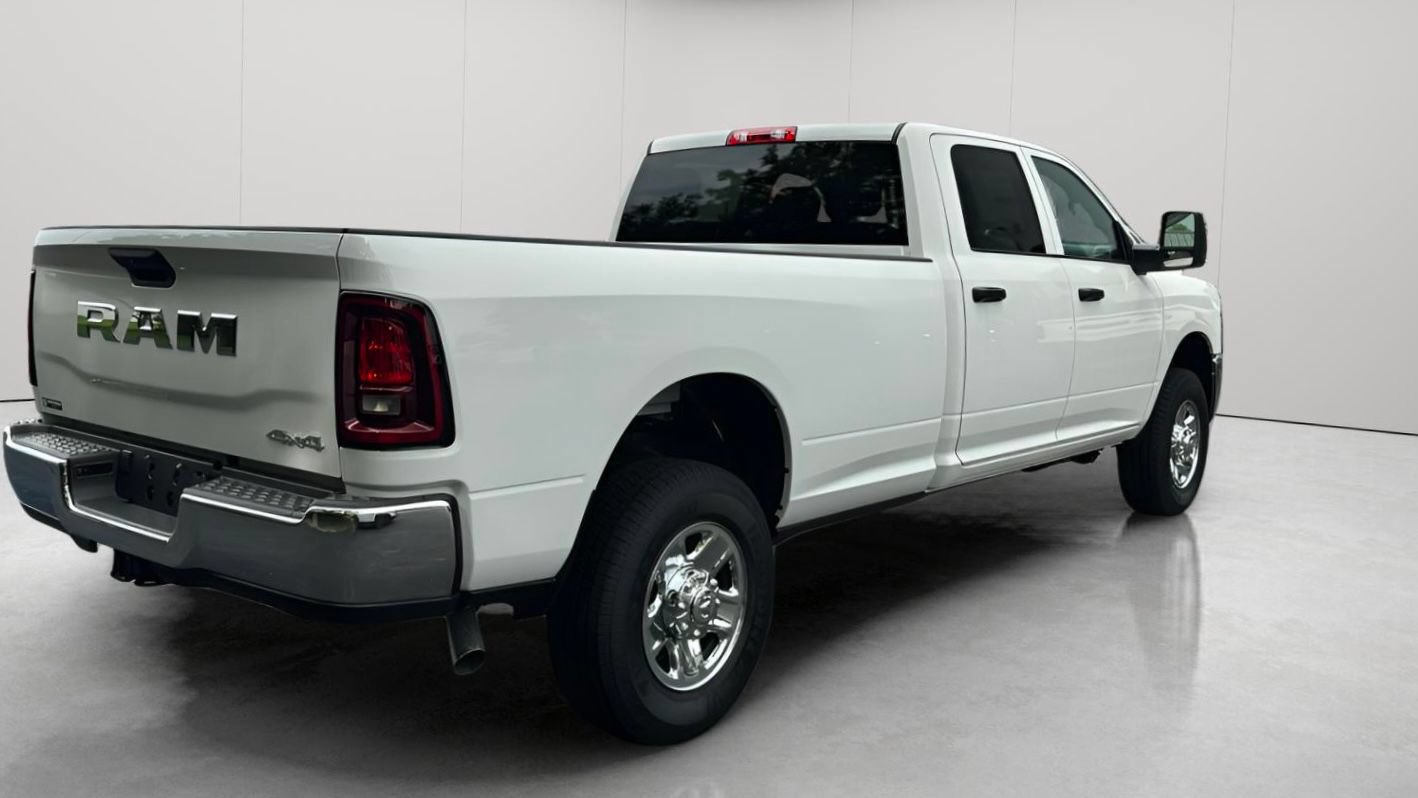 New 2026 RAM 2500 Tradesman w/ Chrome Appearance Group AWD/4WD image 4