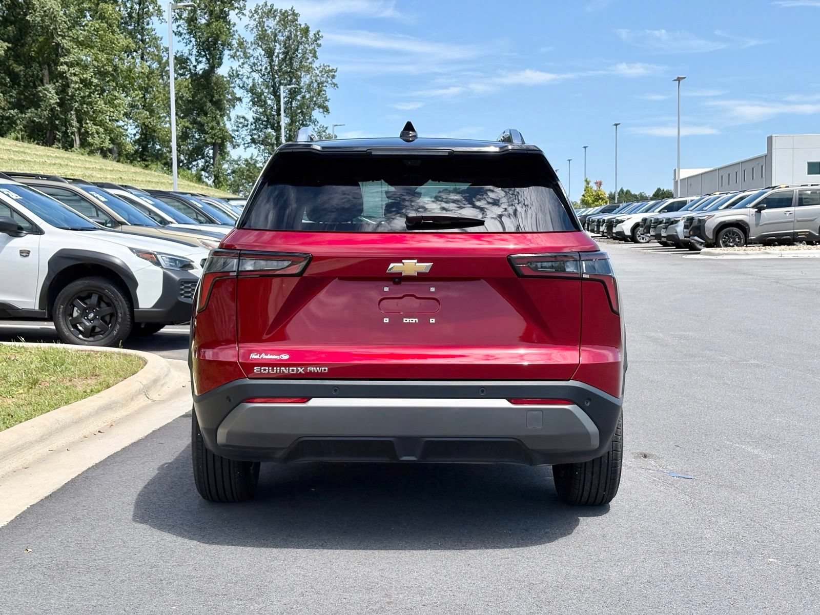Used 2025 Chevrolet Equinox LT w/ Convenience Package II AWD/4WD image 10