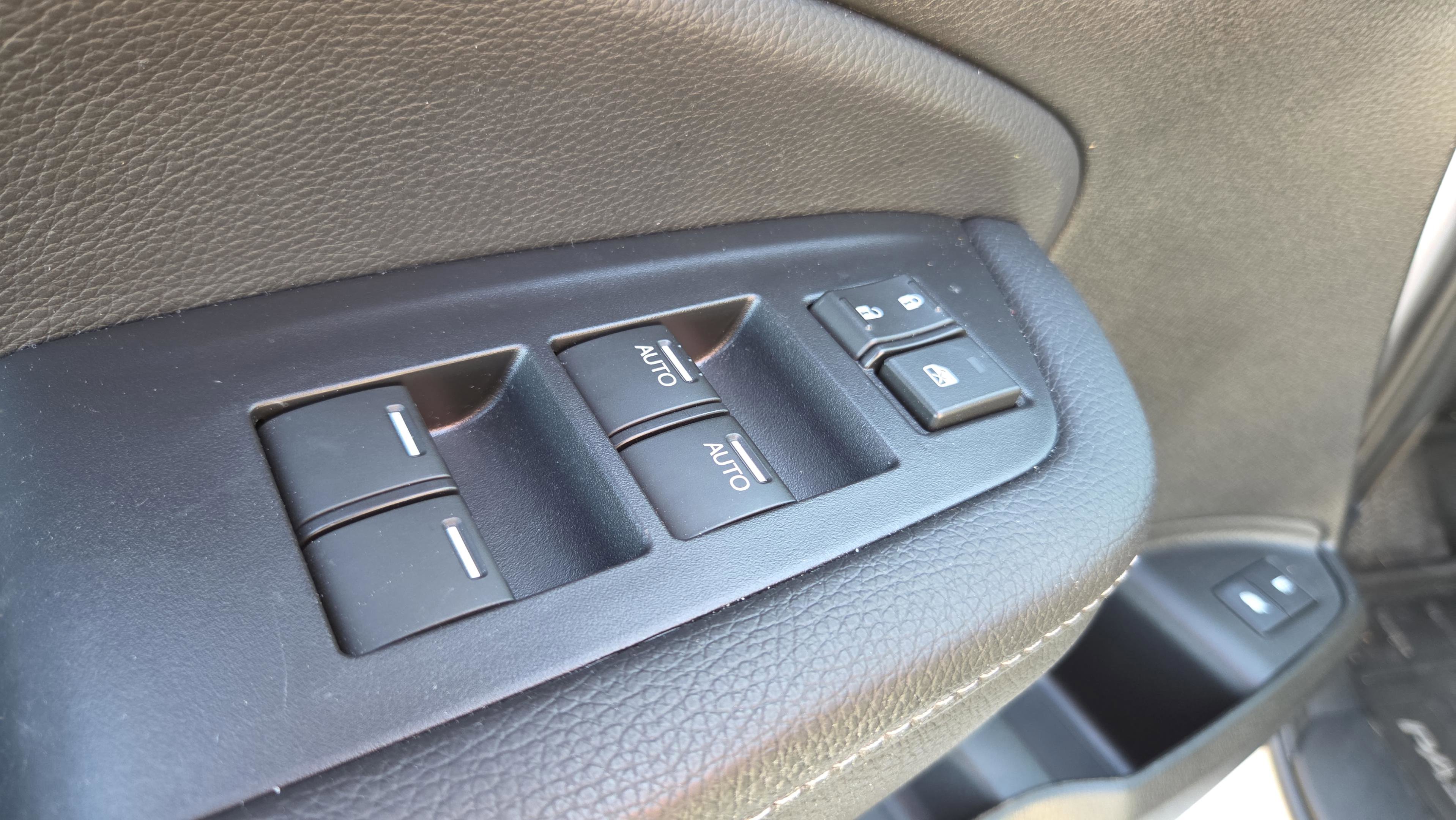 Certified 2024 Honda Passport EX-L image 17