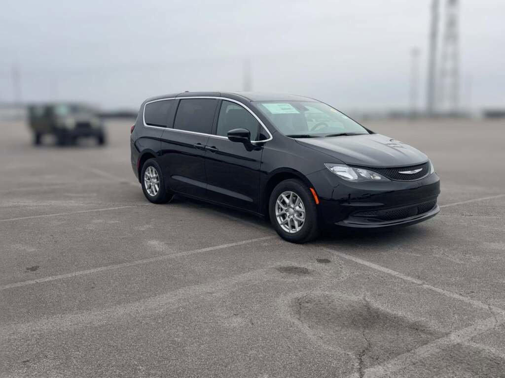 New 2026 Chrysler Voyager LX image 16