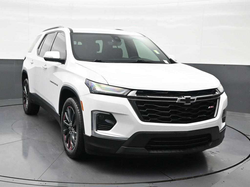 Used 2024 Chevrolet Traverse RS FWD image 8