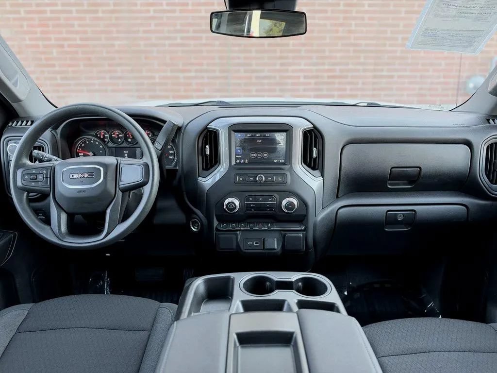 Used 2022 GMC Sierra 1500 Pro w/ 1SA Safety Plus Package AWD/4WD image 10