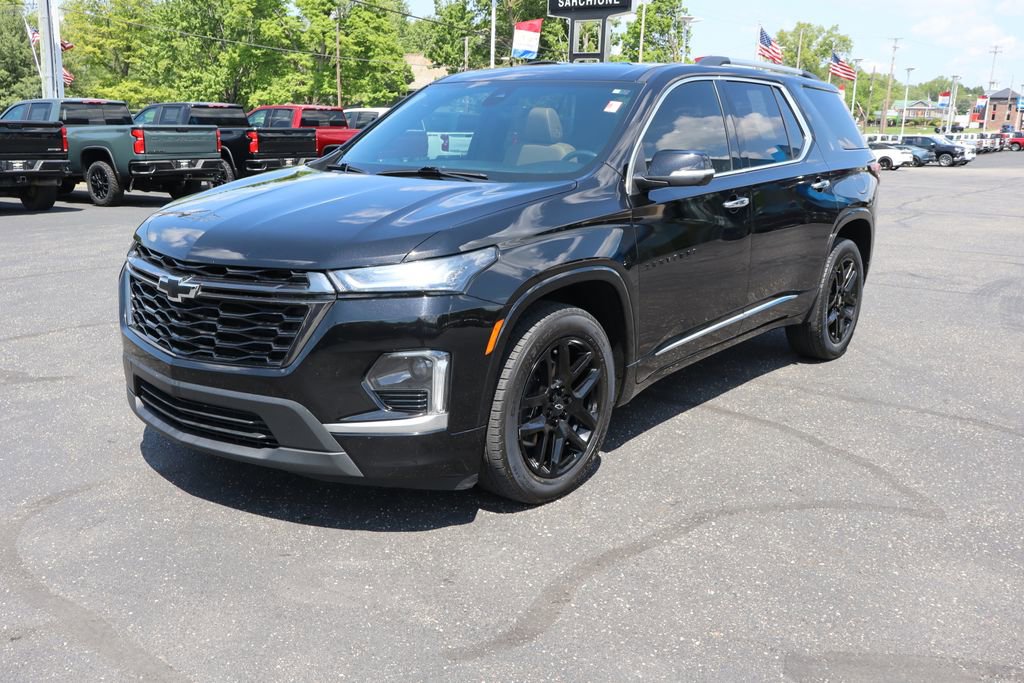 Used 2022 Chevrolet Traverse Premier AWD/4WD image 37