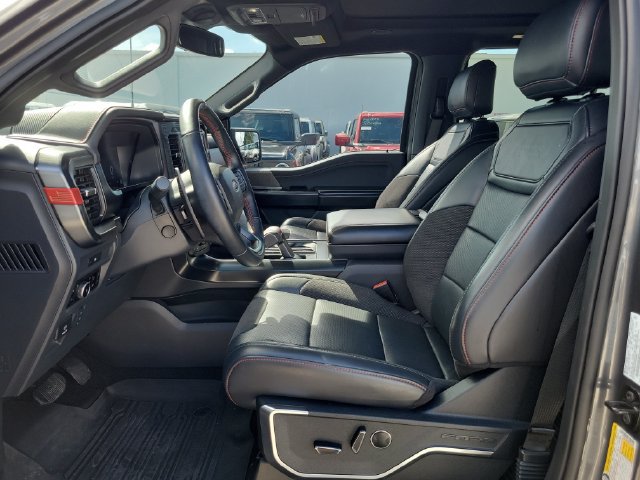 Used 2025 Ford F150 Raptor AWD/4WD image 19