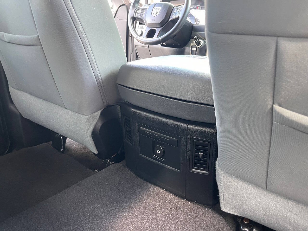 Used 2016 RAM 1500 Big Horn AWD/4WD image 30