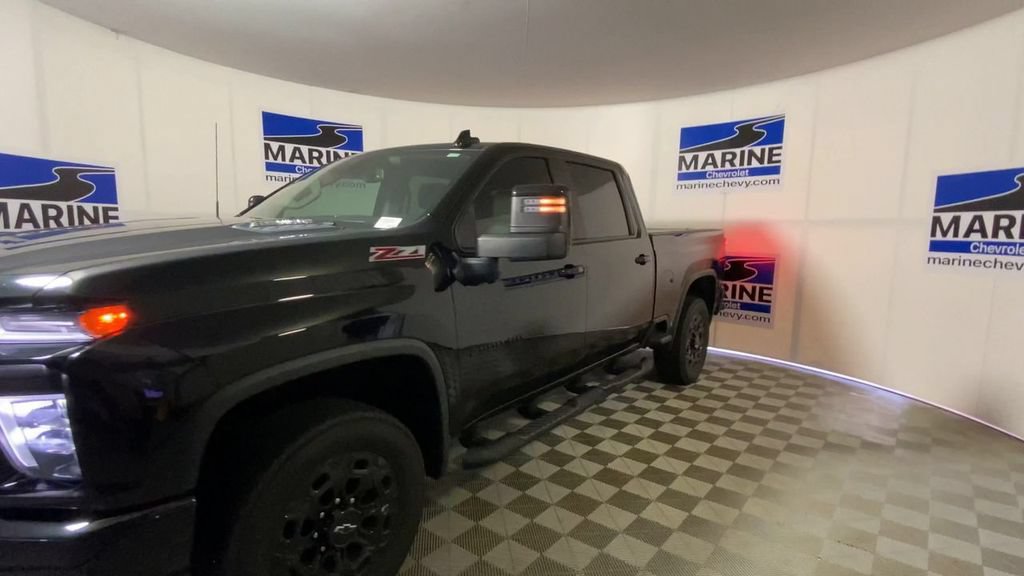 Used 2022 Chevrolet Silverado 2500 LTZ w/ LTZ Plus Package AWD/4WD image 6
