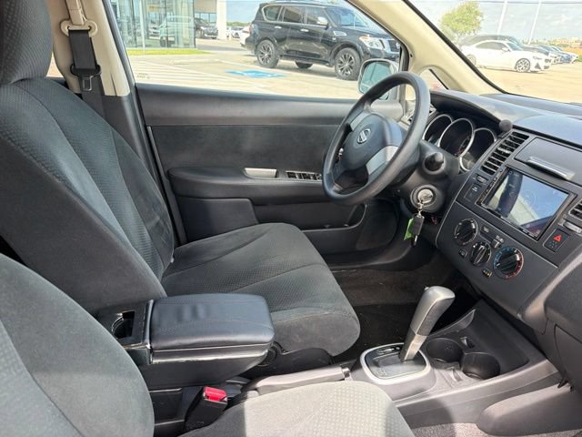 Used 2012 Nissan Versa 1.8 S FWD image 16