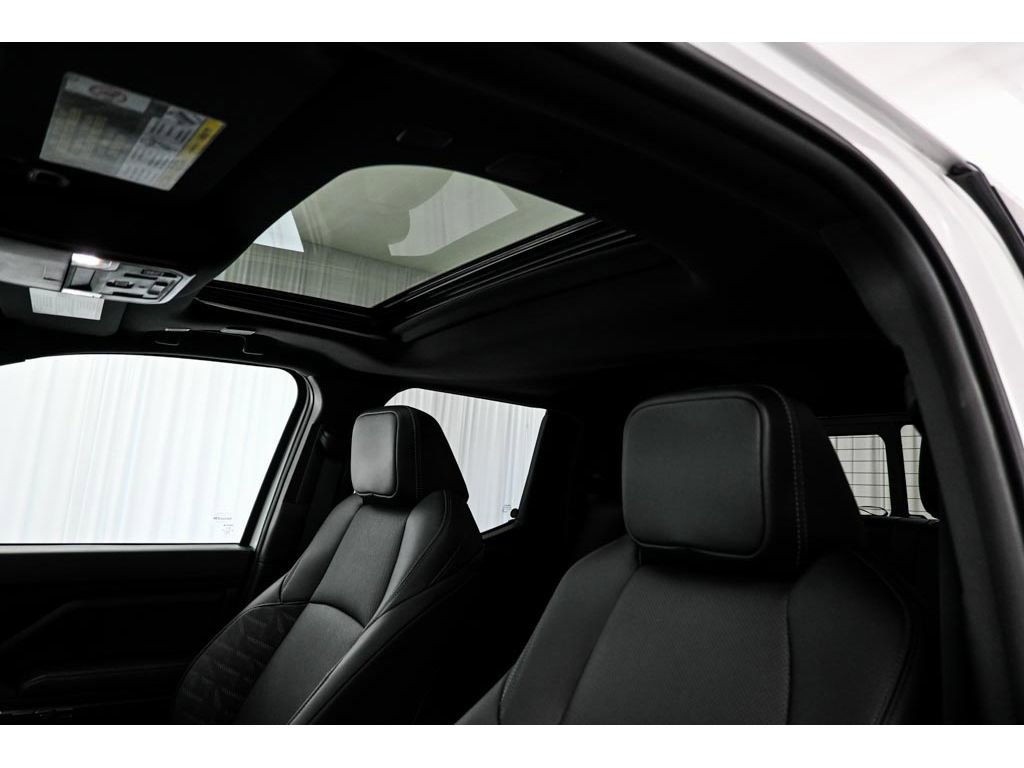 Used 2024 Toyota Tacoma TRD Off-Road w/ TRD Off Road Premium Package image 11